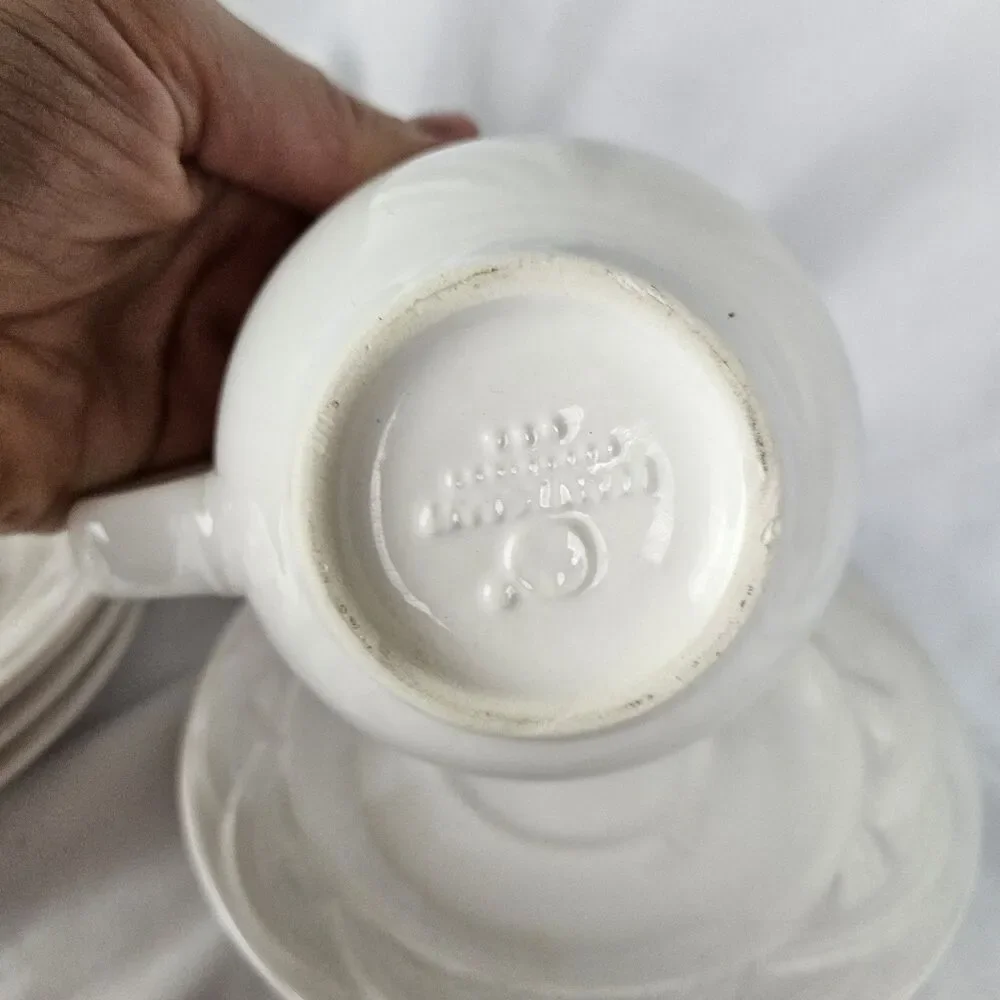 Vintage Pfaltzgraff ACADIA WHITE 4 Tea‎ Coffee Cup & Saucer Sets USA ec 1